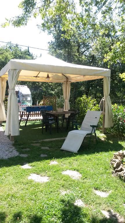 Gasthaus Il Casale Del Ra Tuoro sul Trasimeno Exterior foto