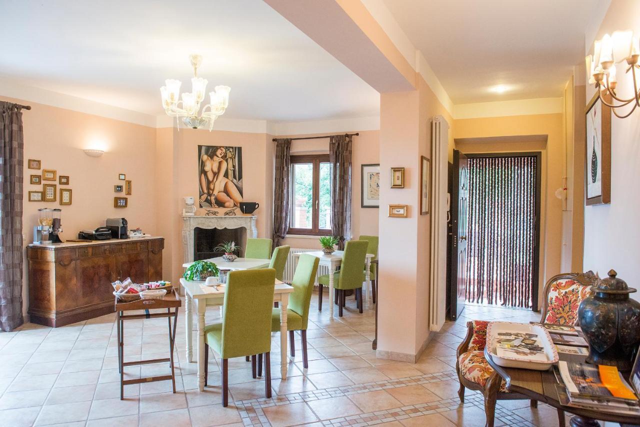 Gasthaus Il Casale Del Ra Tuoro sul Trasimeno Exterior foto